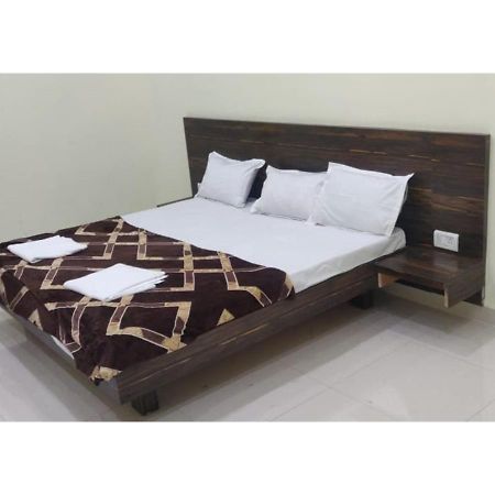 Hotel Parag Palace Jabalpur Extérieur photo