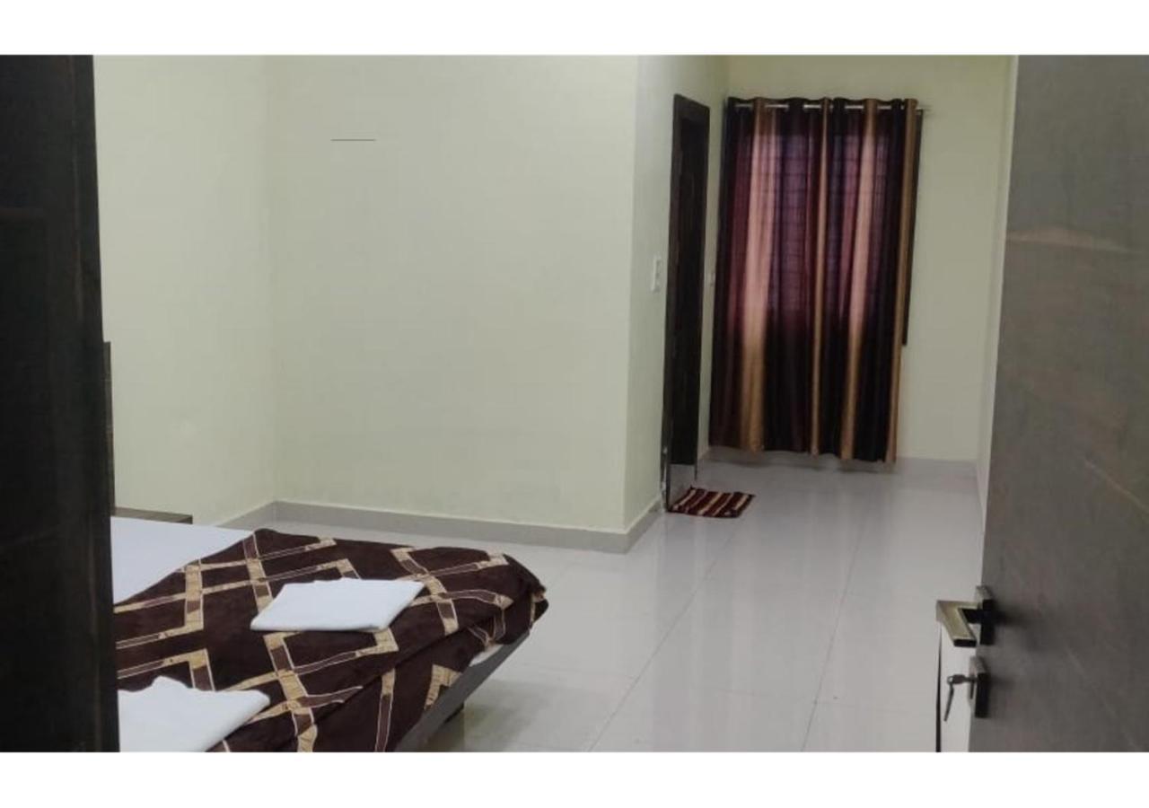 Hotel Parag Palace Jabalpur Extérieur photo
