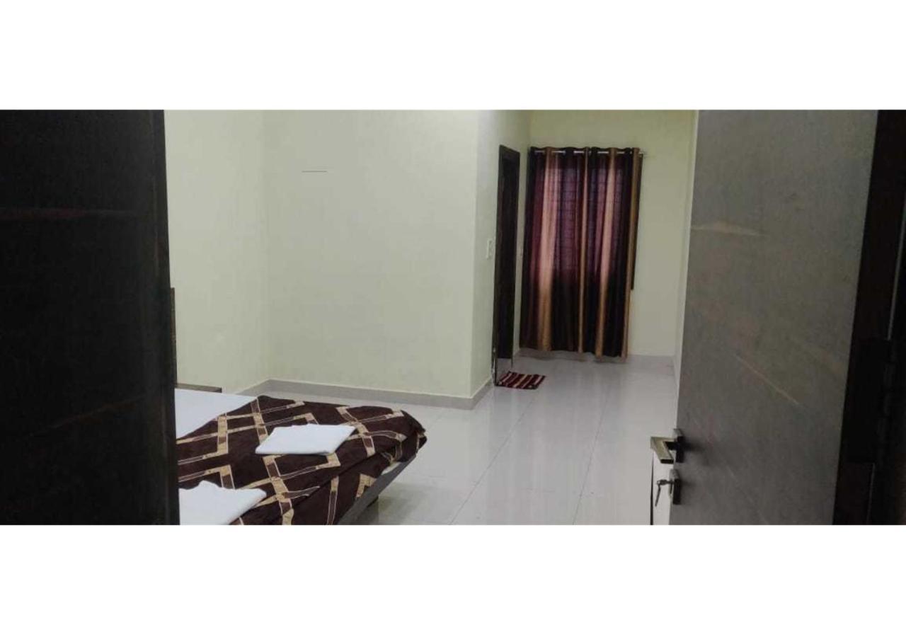 Hotel Parag Palace Jabalpur Extérieur photo