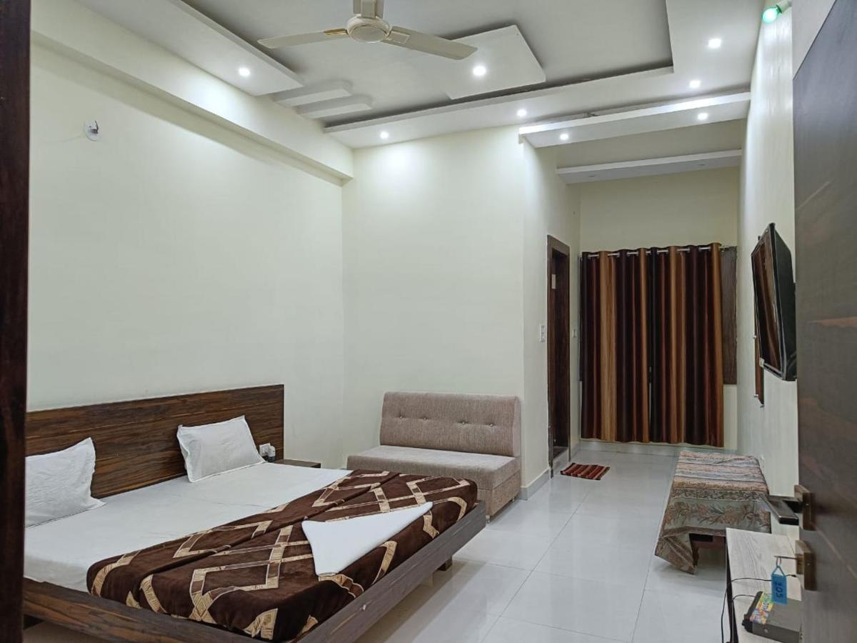 Hotel Parag Palace Jabalpur Extérieur photo
