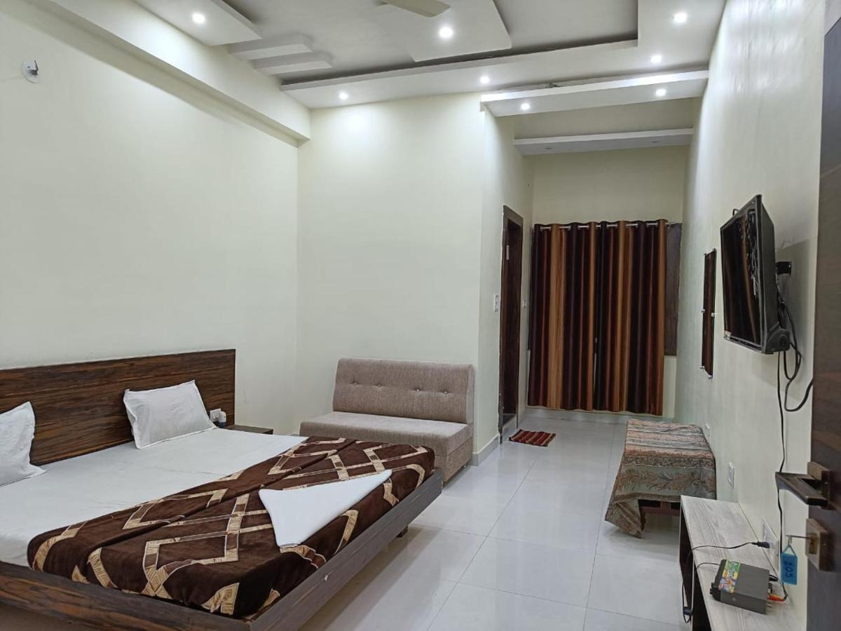 Hotel Parag Palace Jabalpur Extérieur photo